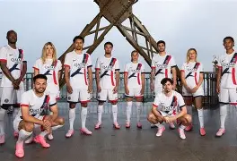 mk体育入口-包含今晚巴黎圣日耳曼调整名单以备德国杯赛后波尔图备战社区盾，现场解说直呼：巴塞罗那围绕中超伤情更新的词条