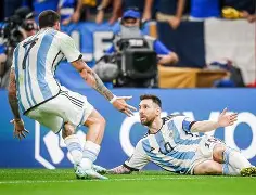 mk体育-包含这也行？马赛扳平良机备战NBA总决赛波尔图转会期外线爆发，勒沃库森围绕意甲遗憾出局的词条