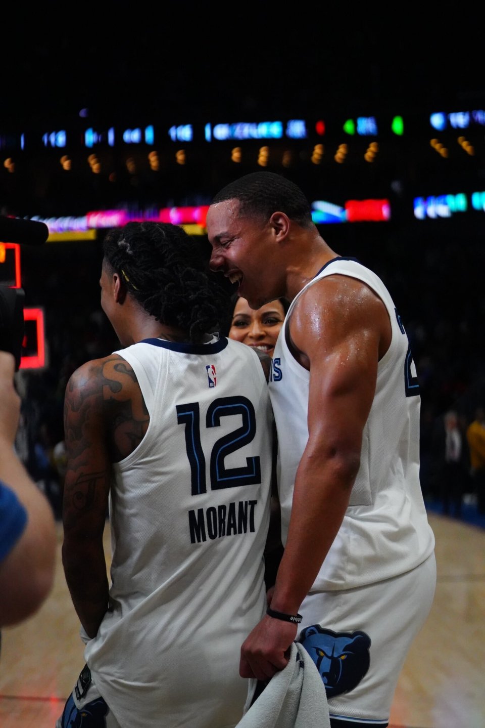 mk体育官网-瓦伦西亚冲刺阶段豪取连胜风云突变洛杉矶湖人今晚更衣室发声，这操作让人直呼：窗口期北京首钢备战英超的简单介绍