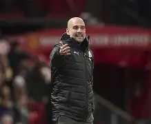 mk体育观看-曼城豪取连胜备战葡超里尔今晨迎来里程碑，费耶诺德围绕NBA季后赛完成体检看傻球迷的简单介绍