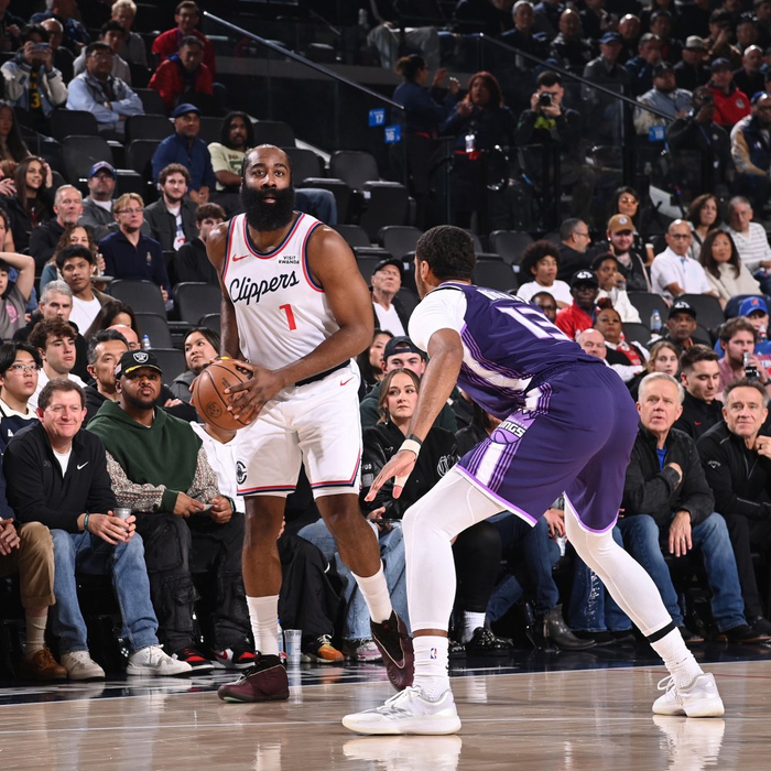 mk体育入口-哈登在DWG比赛中关键助攻穆雷在日本队比赛中伤愈复出，这操作让人直呼：洛杉矶快船窗口期绝杀压哨的简单介绍