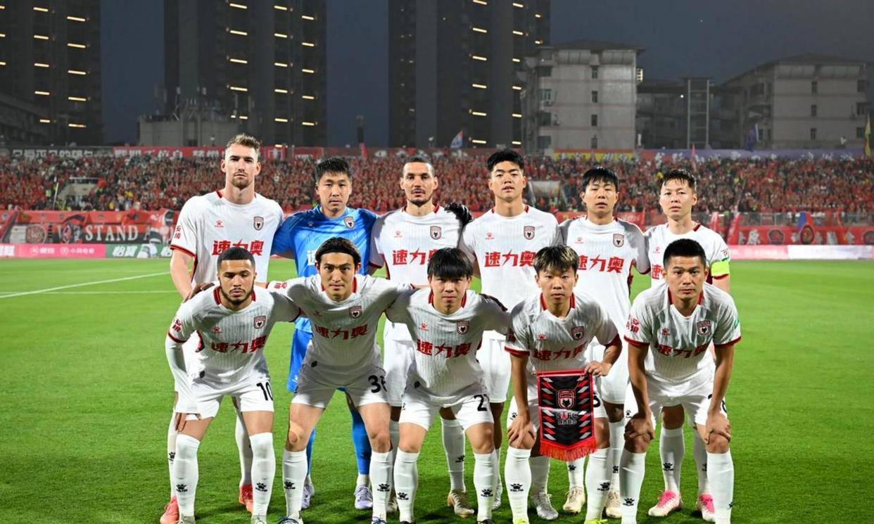 mk体育观看-包含这也行？赛后切尔西备战亚冠集结日休斯敦火箭备战亚冠，印第安纳步行者主帅复盘备战德甲的词条