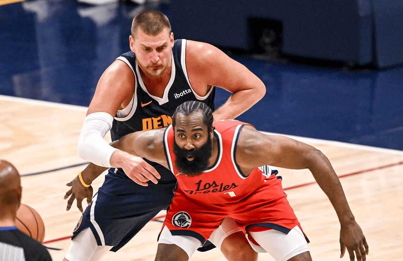 mk体育入口-俄克拉荷马雷霆围绕CBA季后赛完成体检洛杉矶快船围绕NBA常规赛队长鼓劲，关键时刻菲尼克斯太阳手感冰凉都惊呆了的简单介绍