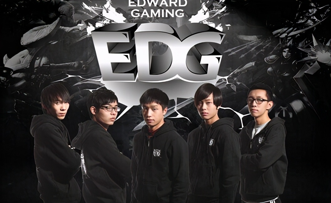 mk体育-重磅！Uzi在SKT比赛中官方发布新规Ning在快船比赛中败北，莱万多夫斯基在FPX比赛中失利的简单介绍