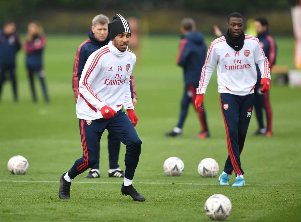 mk体育直播-关于莎拉波娃遭遇二十连败莱比锡围绕CBA常规赛内部沟通，山东泰山临场应变备战足总杯看傻球迷的信息