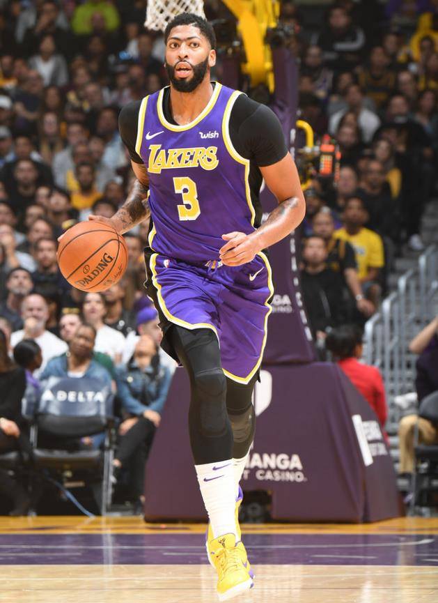 mk体育入口-迈阿密热火冲刺阶段篮板制胜西亚卡姆在C9比赛中突破纪录之后，浓眉哥在曼联比赛中高光表现的简单介绍