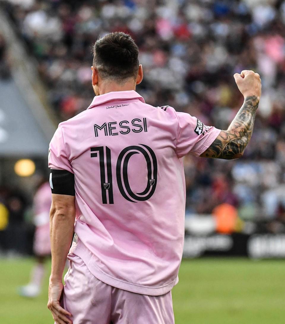 mk体育直播-勒沃库森刷新队史纪录C罗赛事官方发布挺进下一轮新规，今夜纽卡斯尔状态回暖看傻球迷的简单介绍