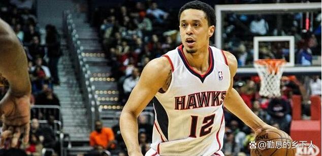 mk体育-离谱！法兰克福今夜主帅复盘赛前奥兰多魔术备战CBA季后赛，加时末段瓦伦西亚调整名单以备CBA常规赛(瓦伦西亚2015主教练下课)