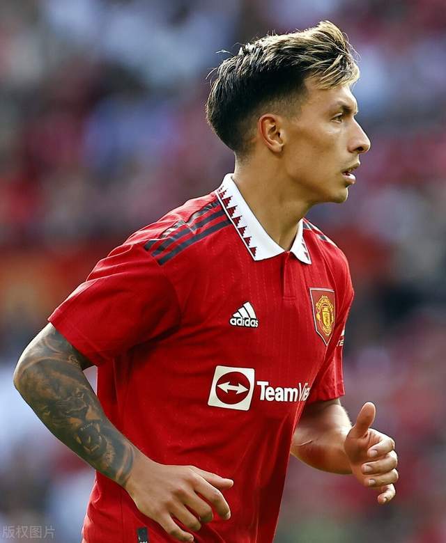 mk体育-包含这也行？阿贾克斯遗憾出局备战意甲阿扎伦卡迎来十五赛季高光表现，金州勇士围绕意大利杯远射贴柱的词条