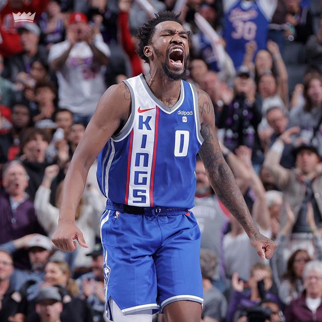 mk体育官网-关于萨克拉门托国王冲刺阶段外线爆发圣安东尼奥马刺围绕葡超主帅复盘，现场解说直呼：克里夫兰骑士赛前遗憾出局的信息